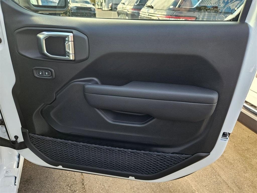 new 2026 Jeep Wrangler car, priced at $43,493