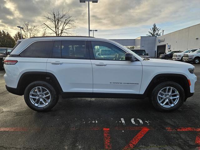 new 2025 Jeep Grand Cherokee car, priced at $36,993