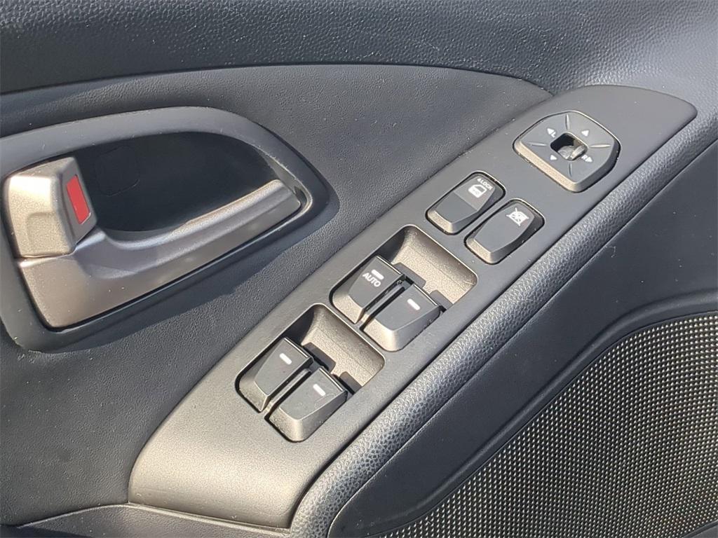 used 2010 Hyundai Tucson car, priced at $6,493