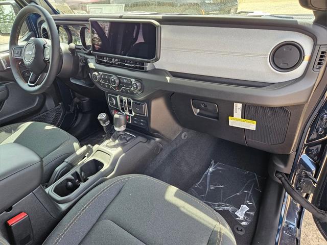 new 2025 Jeep Gladiator car, priced at $46,793