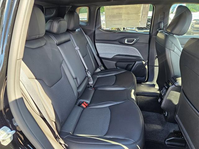 new 2025 Jeep Compass car, priced at $26,993