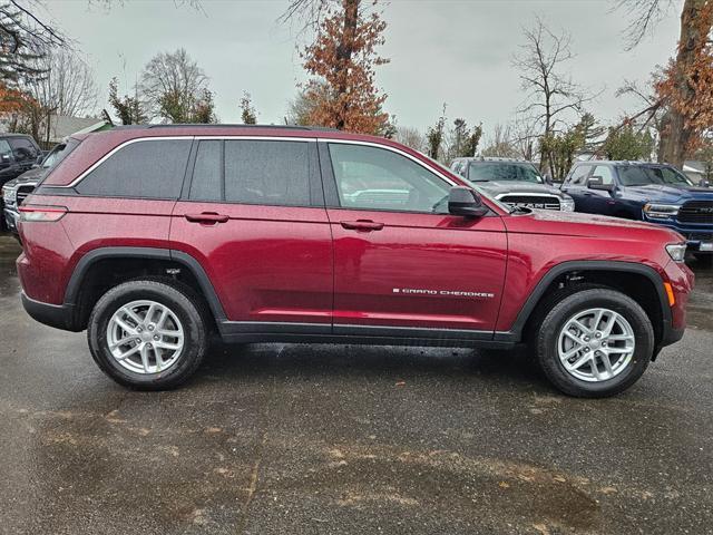 new 2025 Jeep Grand Cherokee car, priced at $36,993