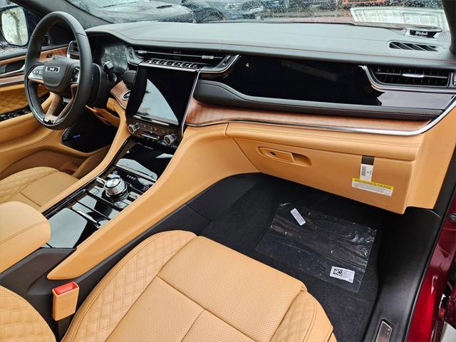 new 2025 Jeep Grand Cherokee car, priced at $67,493