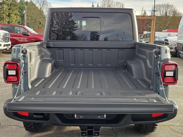 new 2025 Jeep Gladiator car, priced at $46,493