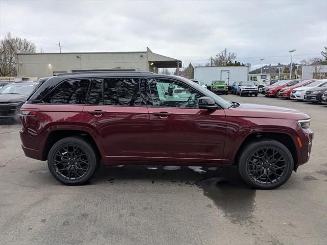 new 2025 Jeep Grand Cherokee car, priced at $59,993