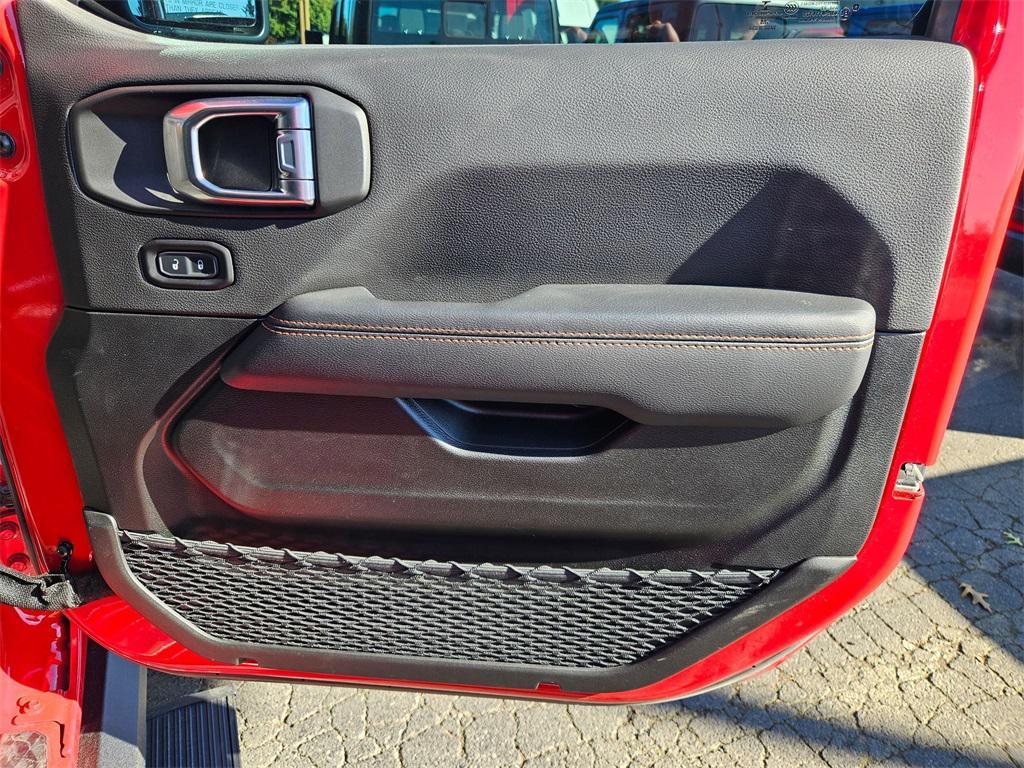 used 2022 Jeep Gladiator car, priced at $47,993