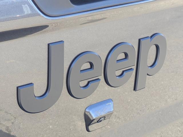 new 2025 Jeep Gladiator car, priced at $46,543