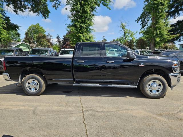 new 2025 Ram 3500 car, priced at $63,692