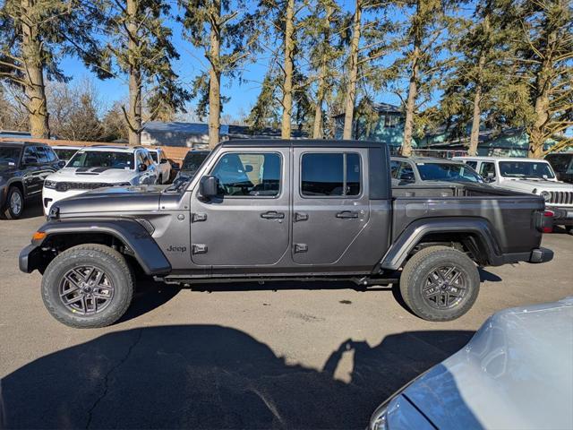 new 2025 Jeep Gladiator car, priced at $46,493