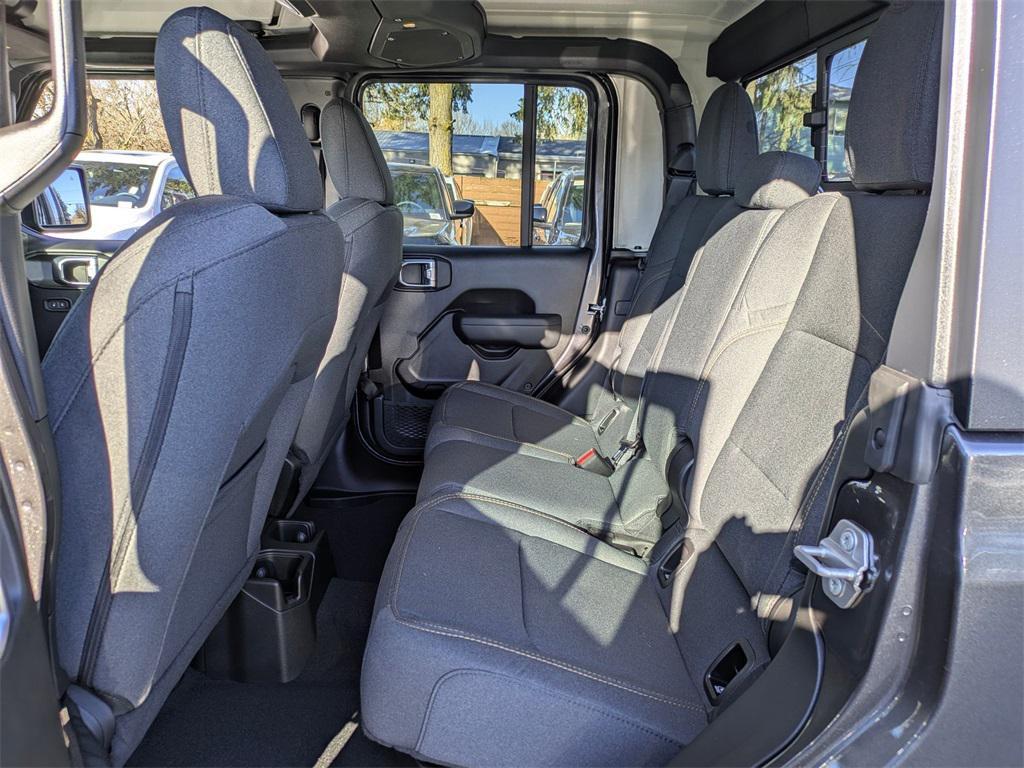 new 2025 Jeep Gladiator car, priced at $43,499