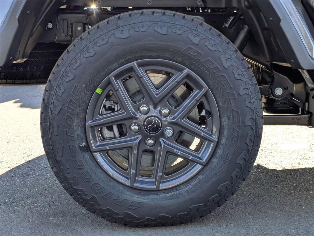 new 2025 Jeep Gladiator car, priced at $43,499