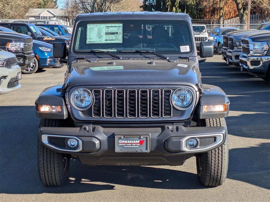 new 2025 Jeep Gladiator car, priced at $43,499