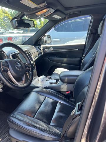 used 2015 Jeep Grand Cherokee car, priced at $12,993