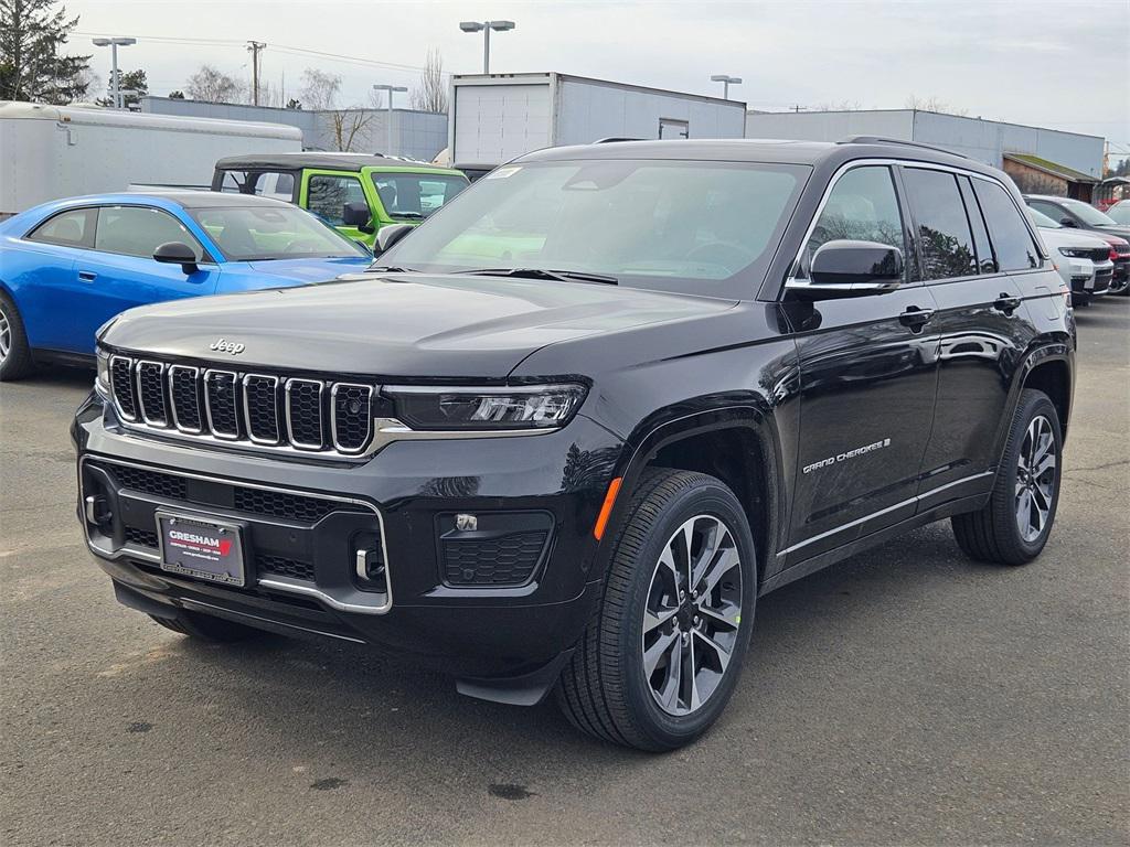 new 2025 Jeep Grand Cherokee car, priced at $55,993