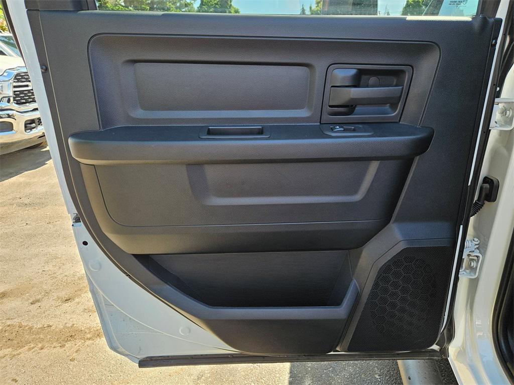 new 2025 Ram 3500 car, priced at $62,288