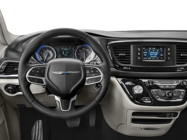 new 2018 Chrysler Pacifica car