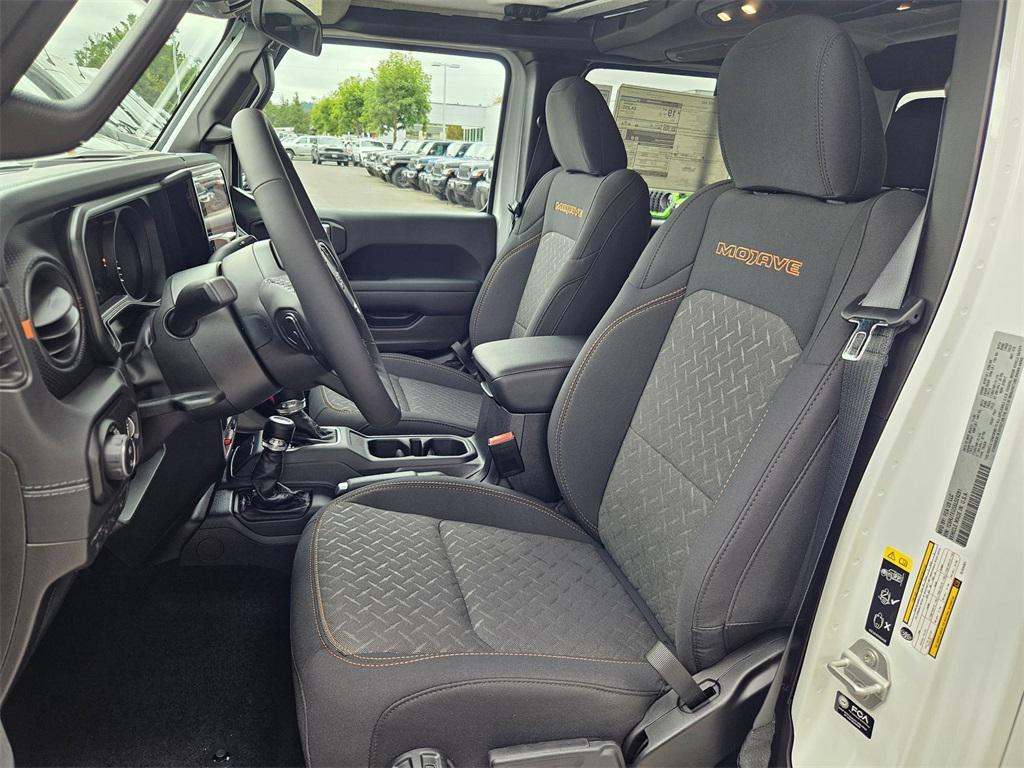 new 2025 Jeep Gladiator car, priced at $45,749