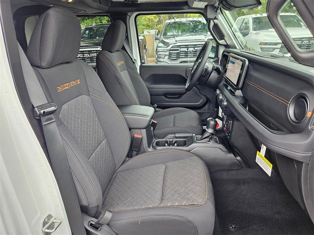 new 2025 Jeep Gladiator car, priced at $45,749