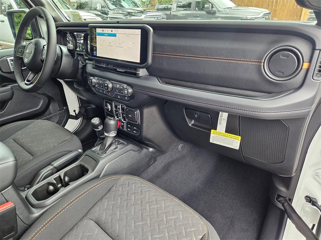 new 2025 Jeep Gladiator car, priced at $45,749