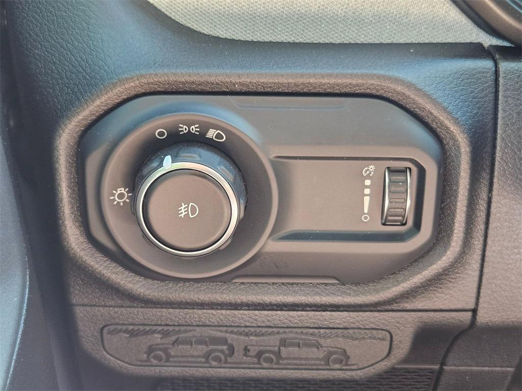 new 2025 Jeep Wrangler car, priced at $33,493