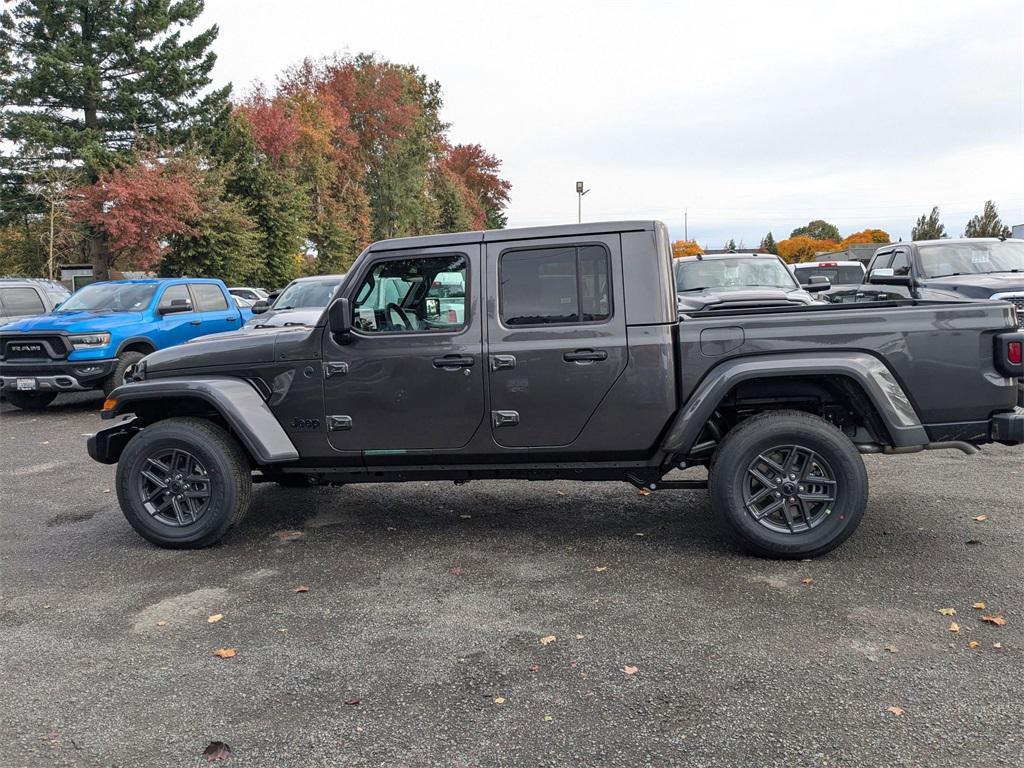 new 2025 Jeep Gladiator car, priced at $38,999