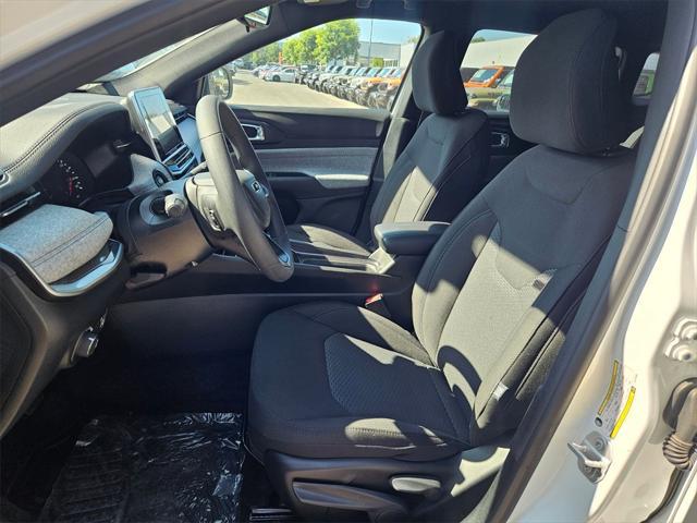 new 2025 Jeep Compass car, priced at $25,793