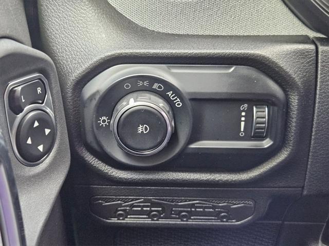new 2025 Jeep Wrangler car, priced at $32,993