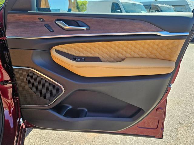 new 2025 Jeep Grand Cherokee car, priced at $61,993