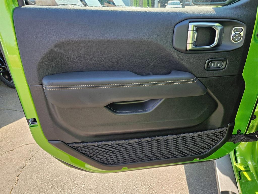 new 2025 Jeep Wrangler car, priced at $98,993