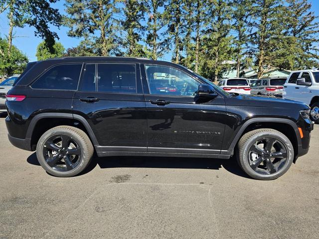 new 2025 Jeep Grand Cherokee car, priced at $47,993