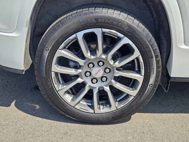 used 2023 GMC Acadia car, priced at $40,993