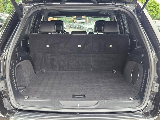 used 2020 Jeep Grand Cherokee car, priced at $23,993