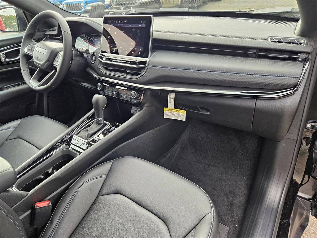 new 2026 Jeep Compass car, priced at $32,993