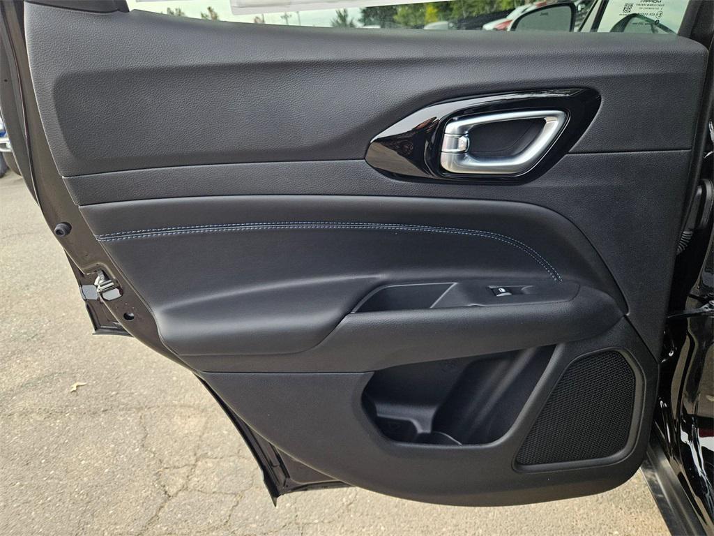 new 2026 Jeep Compass car, priced at $32,993