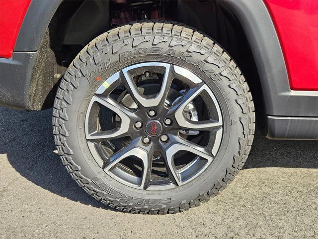 new 2025 Jeep Compass car, priced at $30,993