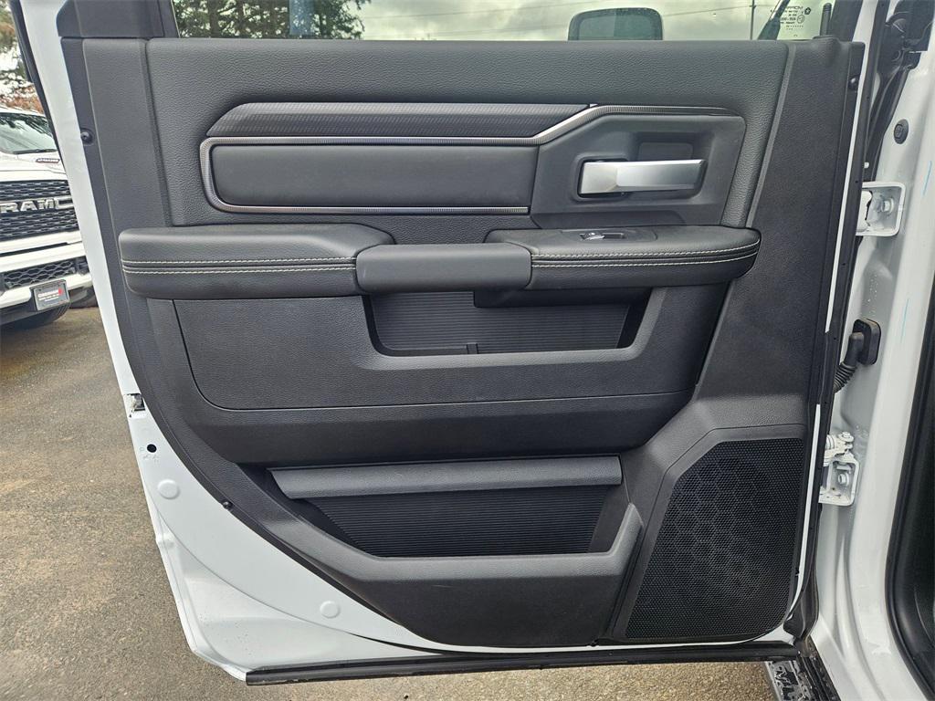 new 2025 Ram 2500 car, priced at $78,793