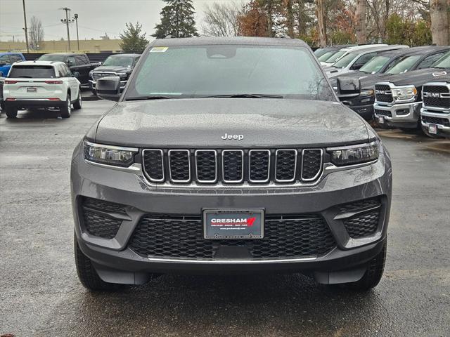 new 2025 Jeep Grand Cherokee car, priced at $37,493