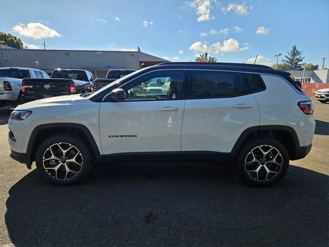 new 2025 Jeep Compass car, priced at $32,993