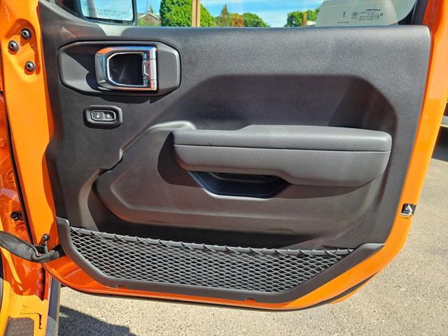 new 2025 Jeep Wrangler car, priced at $55,993