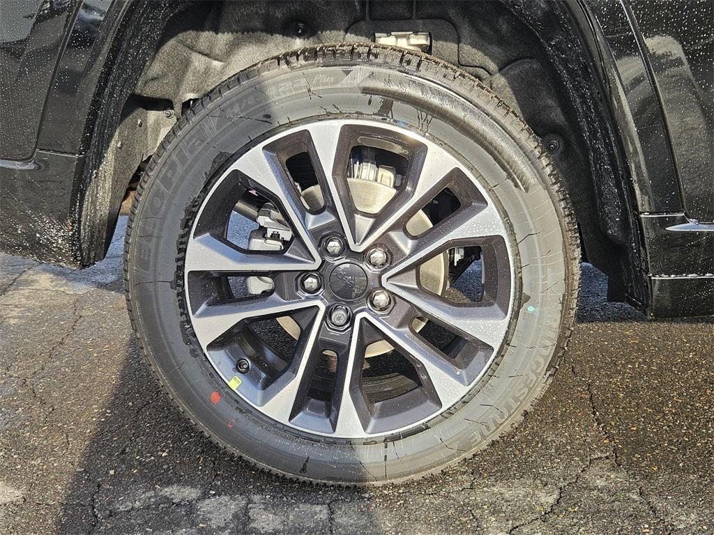 new 2025 Jeep Grand Cherokee car, priced at $56,493