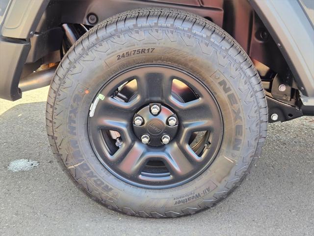 new 2025 Jeep Wrangler car, priced at $32,993
