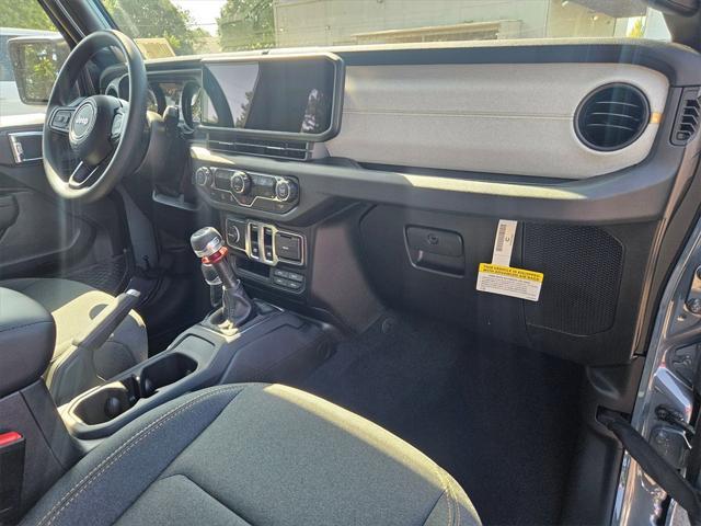 new 2025 Jeep Wrangler car, priced at $32,993