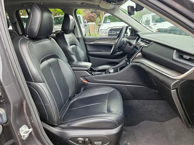 used 2022 Jeep Grand Cherokee car, priced at $29,993