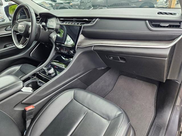 used 2022 Jeep Grand Cherokee car, priced at $29,993