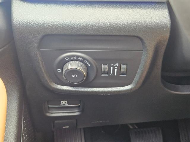 new 2025 Jeep Grand Cherokee car, priced at $62,493