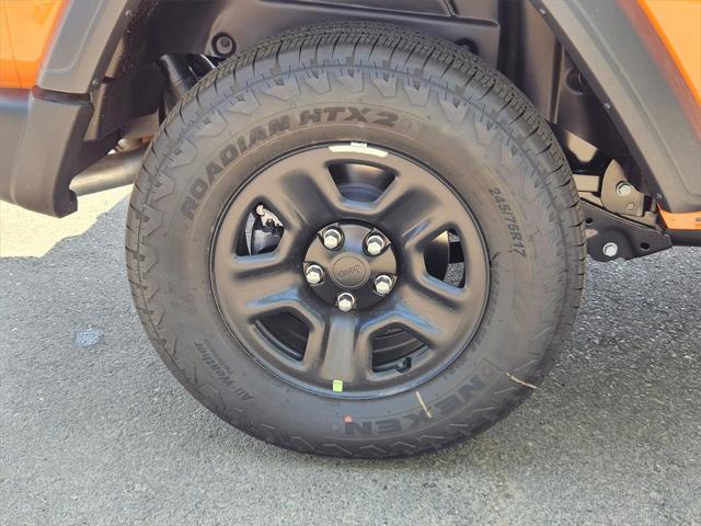 new 2025 Jeep Wrangler car, priced at $34,003