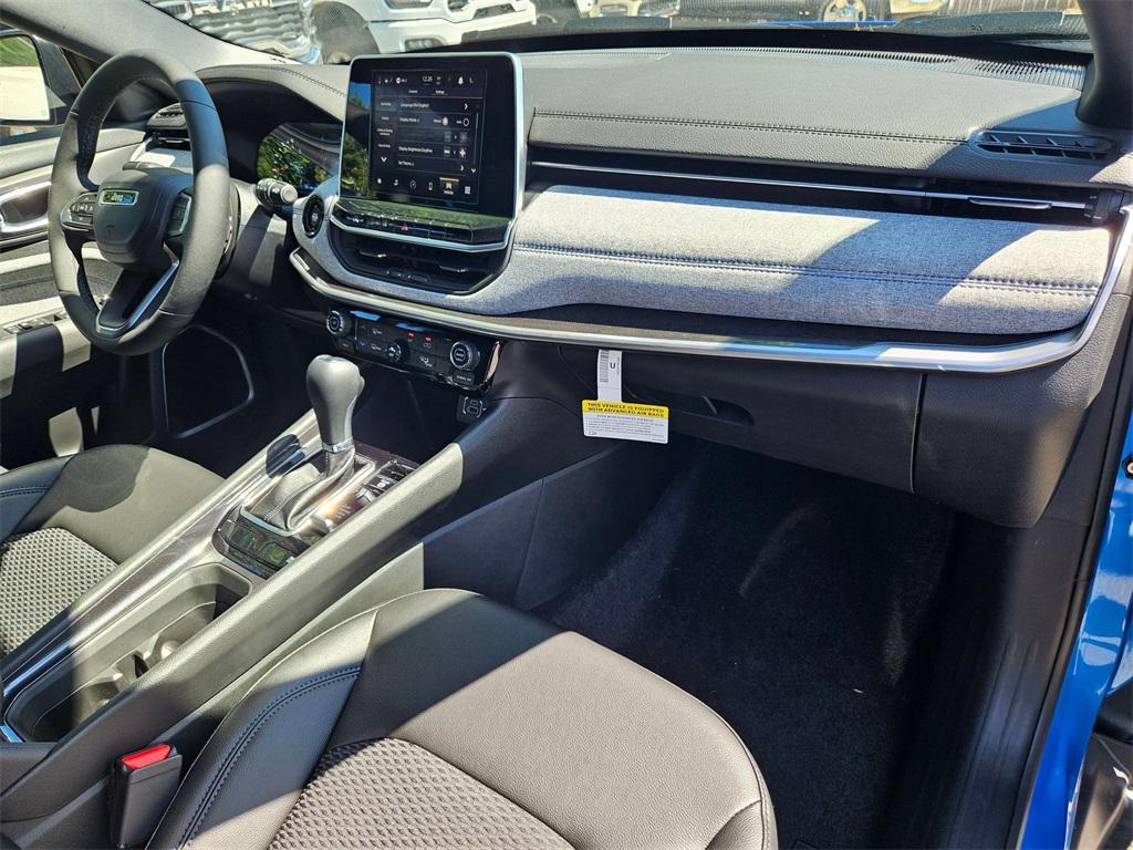 new 2025 Jeep Compass car, priced at $25,893