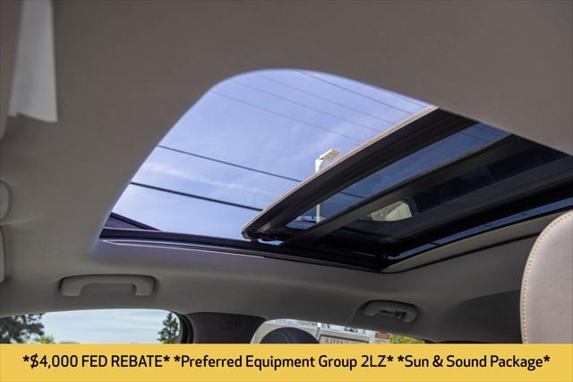 used 2022 Chevrolet Bolt EUV car, priced at $19,977