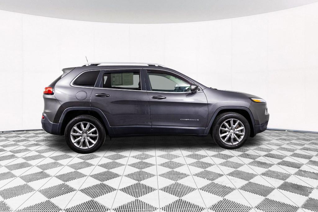 used 2018 Jeep Cherokee car, priced at $21,749