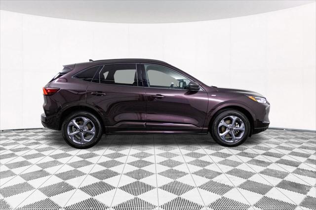 used 2023 Ford Escape car, priced at $26,076